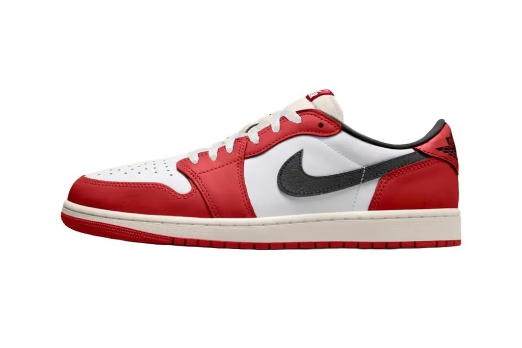 JORDAN 1 LOW OG CHICAGO