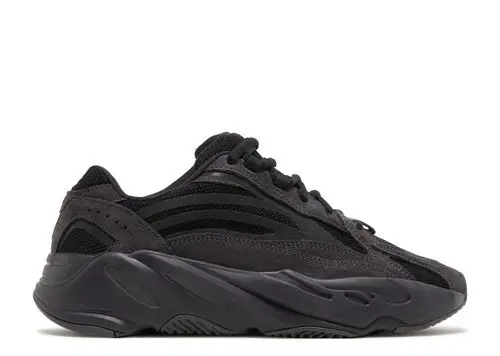 YEEZY 700