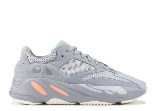 YEEZY 700