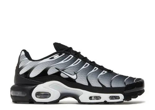 NIKE AIRMAX PLUS
