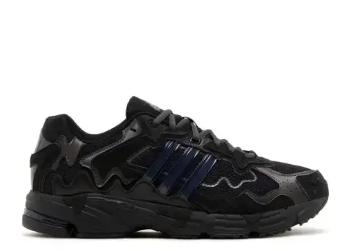 BAD BUNNY RESPONSE TRIPLE BLACK