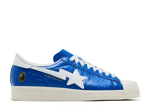 SUPERSTAR