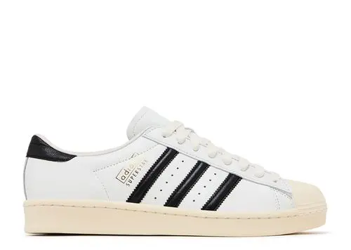 SUPERSTAR