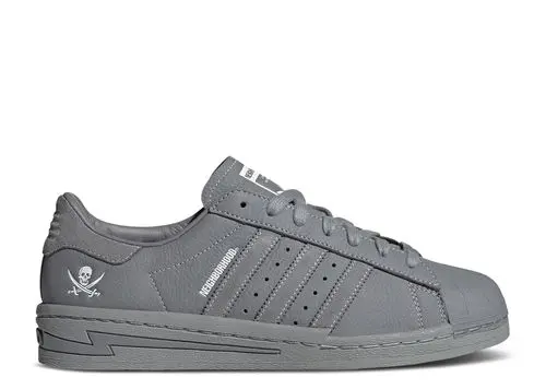 SUPERSTAR