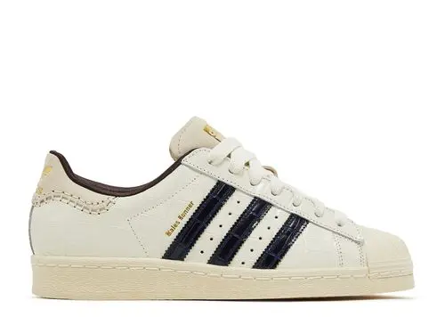 SUPERSTAR